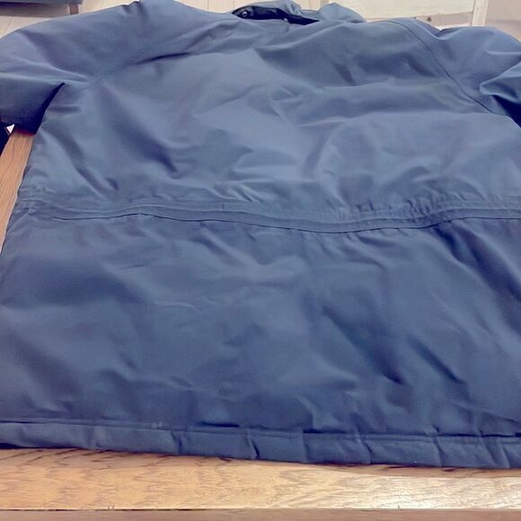 L.L. BEAN EXTREME WEATHER PARKA.  GORETEX.  ALMOST NEW - Picture 13 of 15